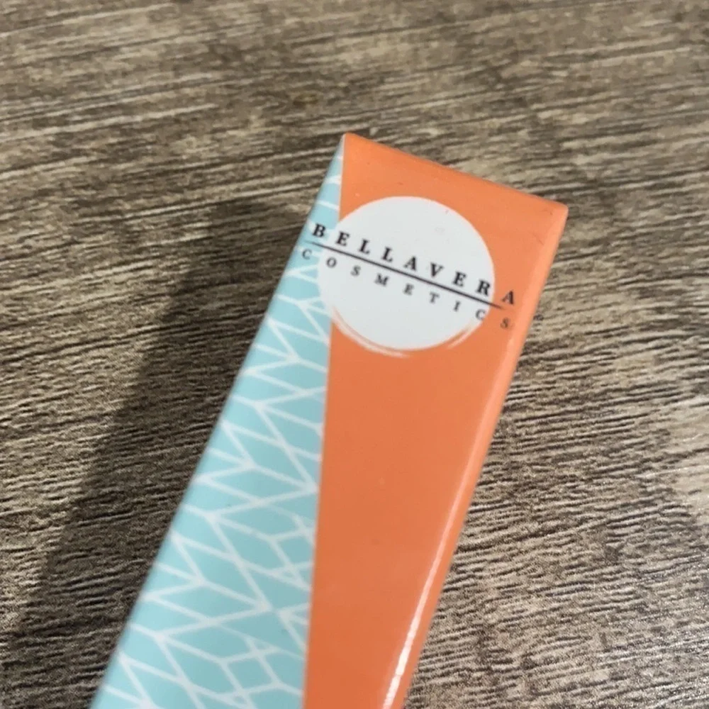 Bellavera liquid lipstick matte‎ Warm nude NWT
